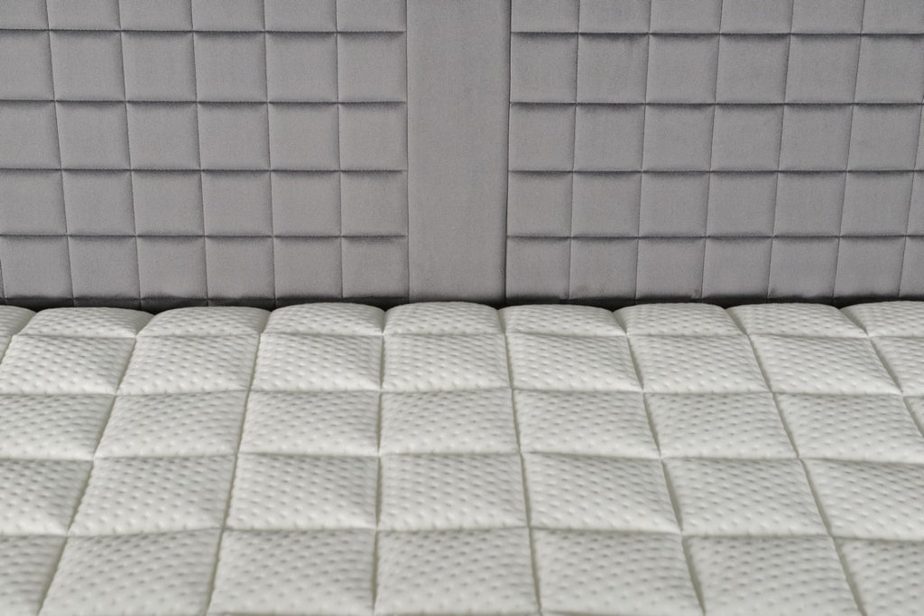 PAT BOXSPRING WALEN